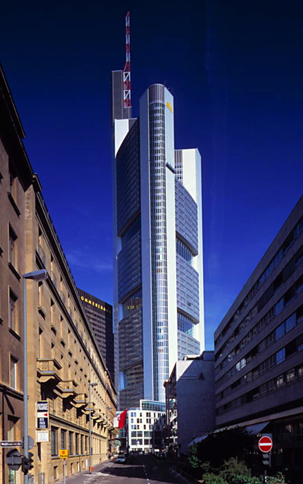 commerzbank_tower.jpg